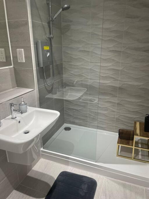 Stylish Flat In Old Trafford Daire Manchester Dış mekan fotoğraf